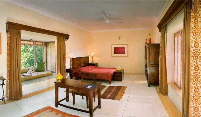 Hotel Devra Udaipur Esterno foto