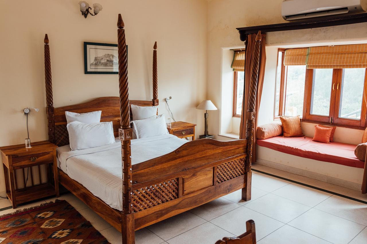 Hotel Devra Udaipur Esterno foto