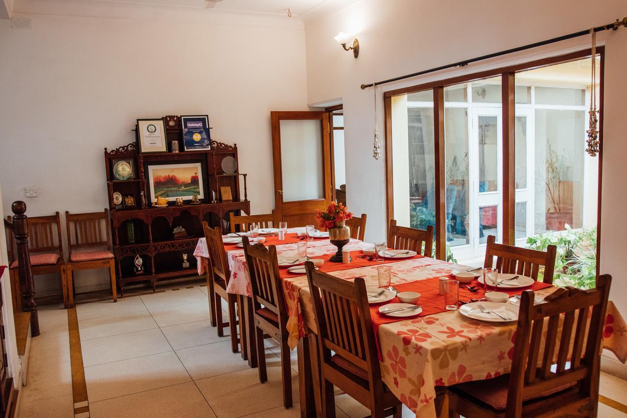 Hotel Devra Udaipur Esterno foto